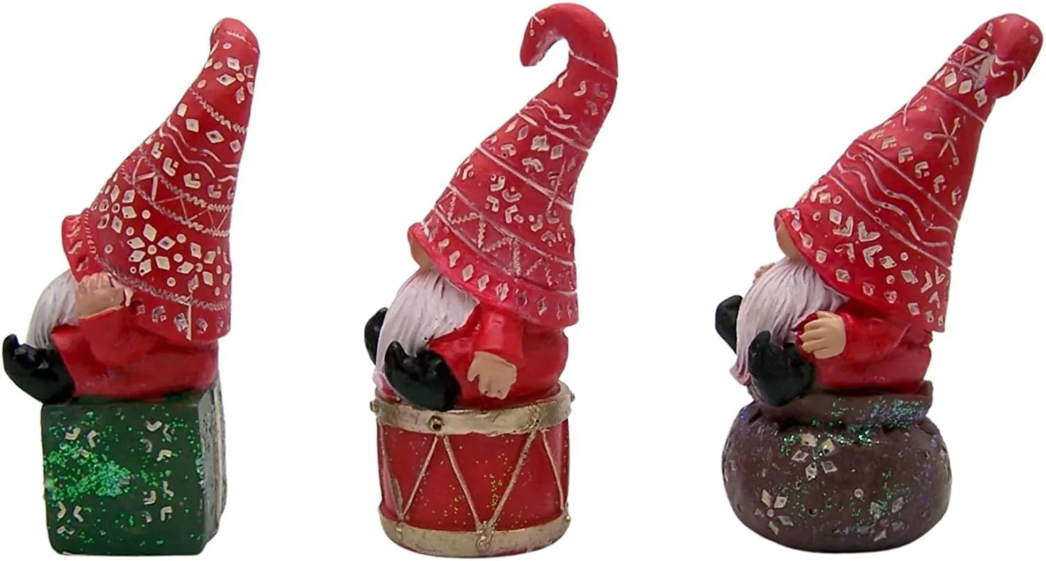 3.1" Resin Sitting Gnome Ornament