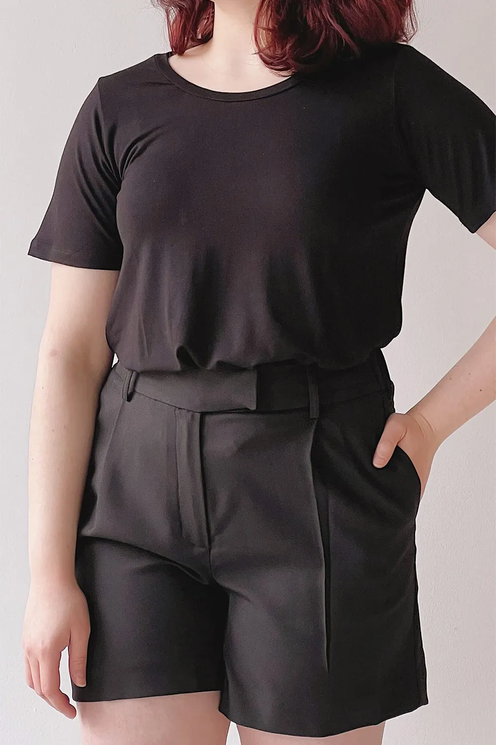 Annya Black | Round Collar T-Shirt