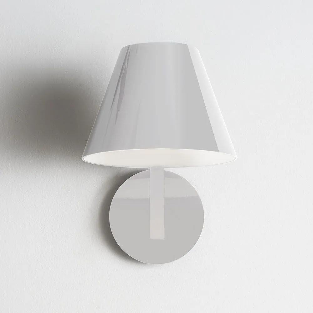 Artemide La Petite wall lamp