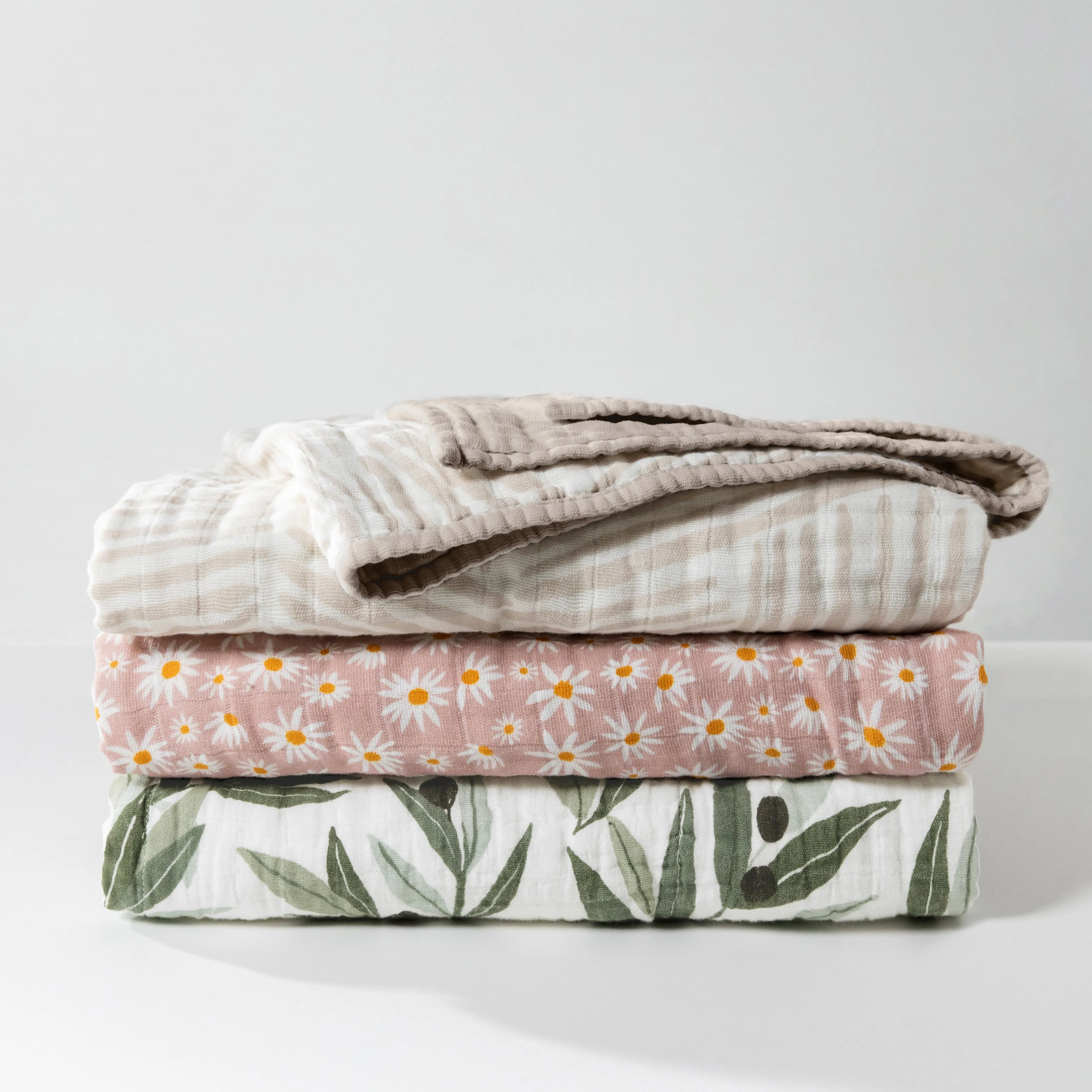 Daisy Quilt in 3-Layer GOTS Certified Organic Muslin Cotton