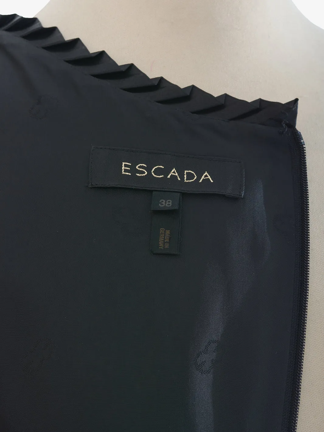 Escada Black dress with small ruffles