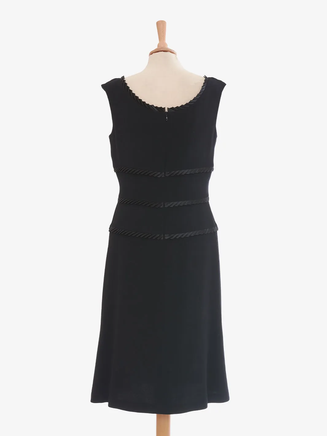 Escada Black dress with small ruffles